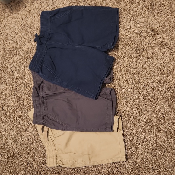 Bundle of 9 Toddler Boy 3T Shorts. Cat & Jack, Okie Dokie & Garanimals - Picture 6 of 8